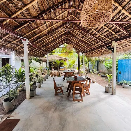 Appartement Avalon à Weligama Extérieur photo