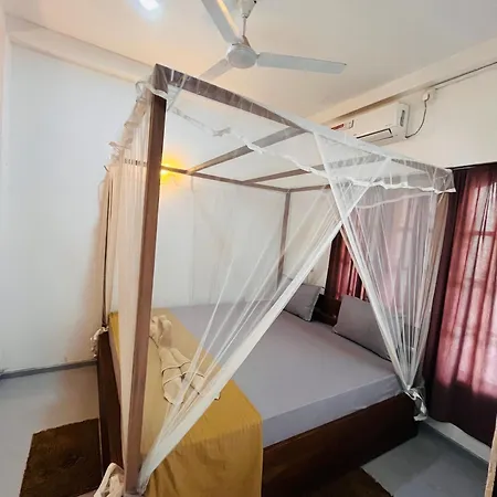 Appartement Avalon à Weligama Extérieur photo